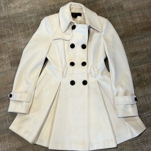 Women’s jacket. Size 4. Cream/off white